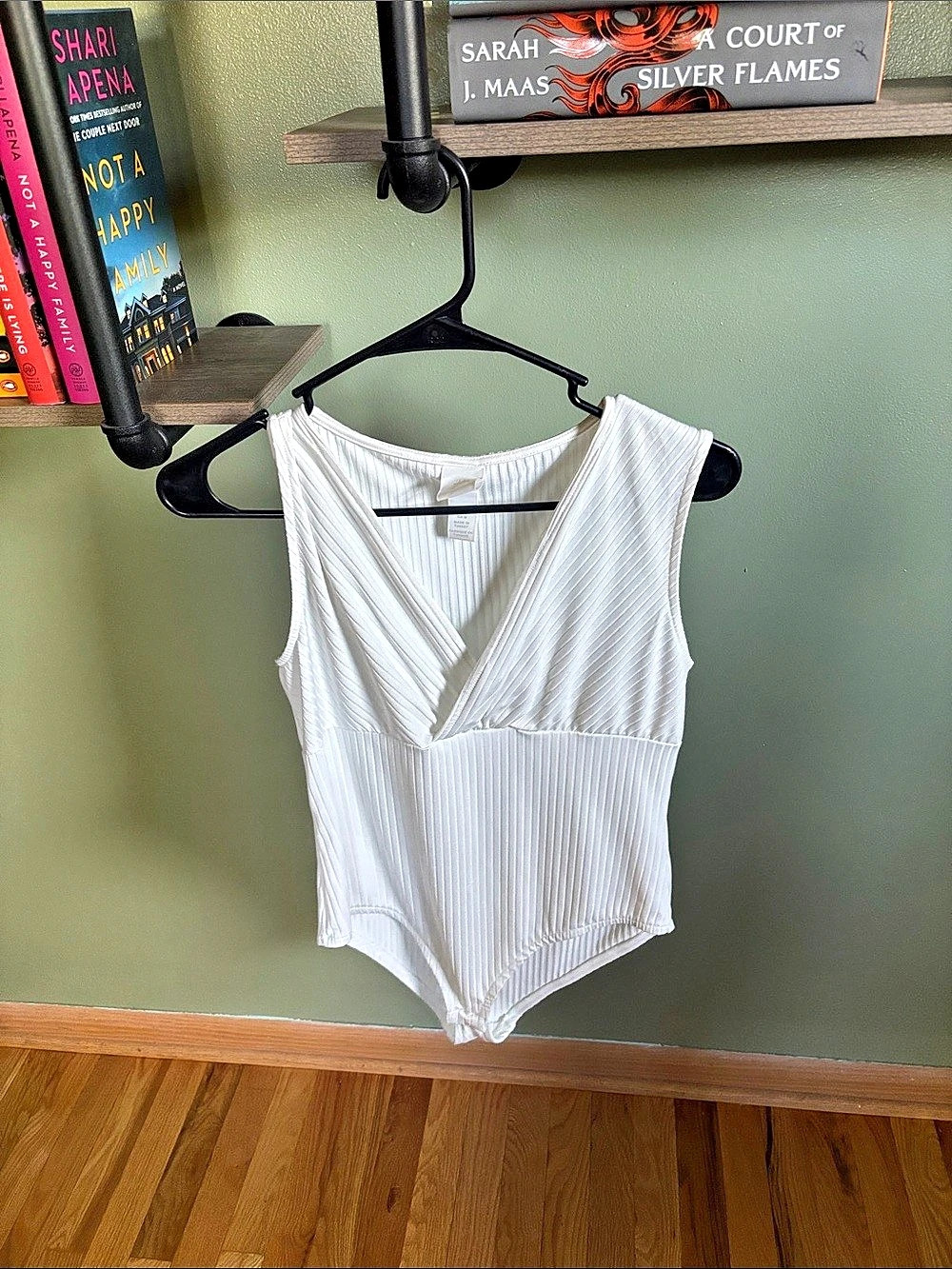 H&Medium Ribbed Wrap Bodysuit